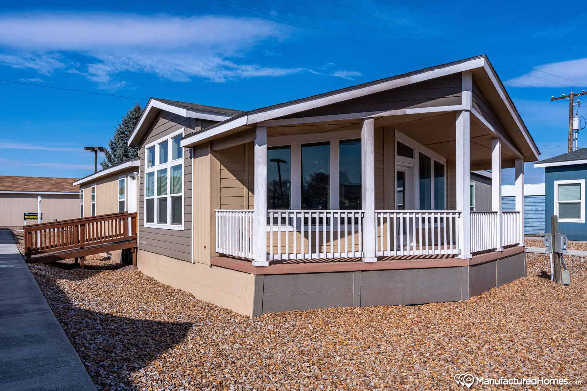 Palm Harbor The Metolius Cabin 28562A For Sale by Homes Direct